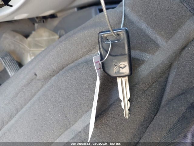 2000 MITSUBISHI MONTERO SPORT JA4MT31H4YP811439 Photo 10