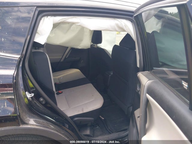 Toyota Rav4 Xle 2017 2T3RFREV9HW603227 Image 8