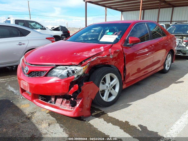 Toyota CAMRY SE 2014 4T1BF1FK4EU837867 Image 2