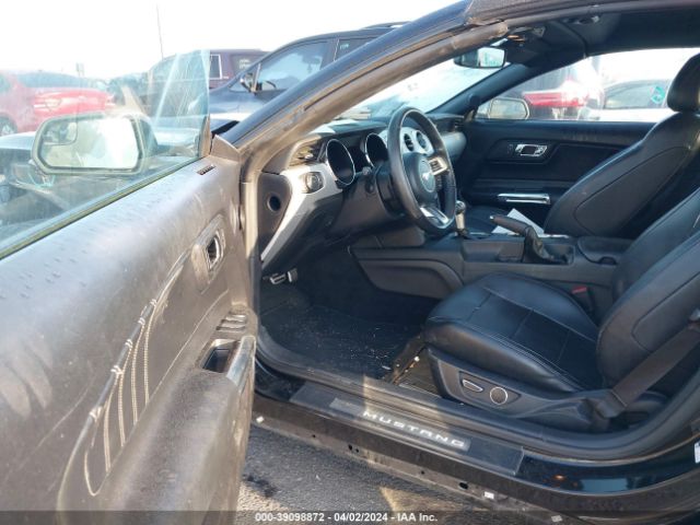 1FATP8UH3F5364132 Ford Mustang Ecoboost Premium