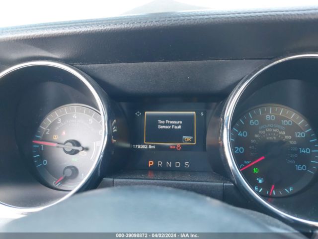 1FATP8UH3F5364132 Ford Mustang Ecoboost Premium