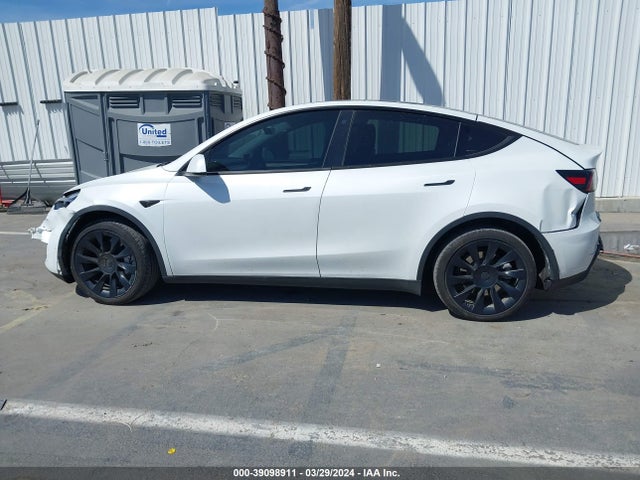 7SAYGAEE4PF624651 Tesla Model Y Awd/long Range Dual Motor All-wheel Drive