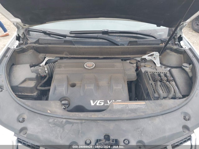 3GYFNBE38FS618589 Cadillac Srx Luxury Collection