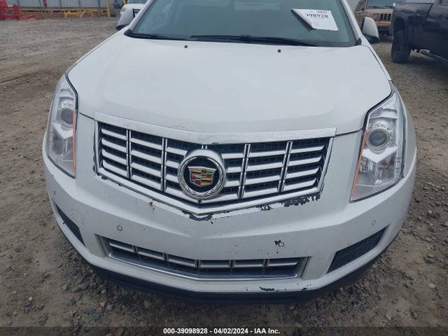 3GYFNBE38FS618589 Cadillac Srx Luxury Collection