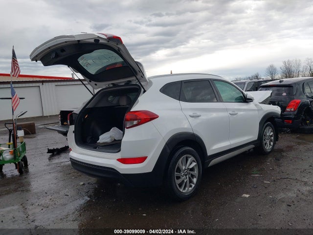 Hyundai TUCSON SEL 2018 KM8J3CA46JU676733 Image 4