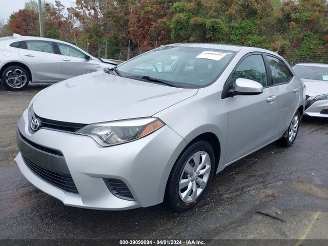 Toyota COROLLA LE 2016 5YFBURHE4GP469206 Image 2