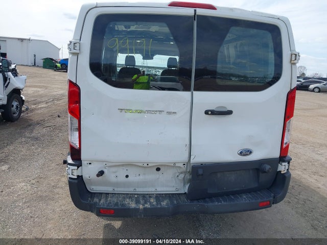 Ford Transit-150 2018 1FTYE9ZM4JKA22040 Image 6