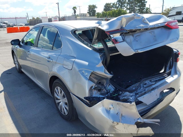 Toyota Camry Le Hybrid 2022 4T1C31AK2NU575836 Image 3