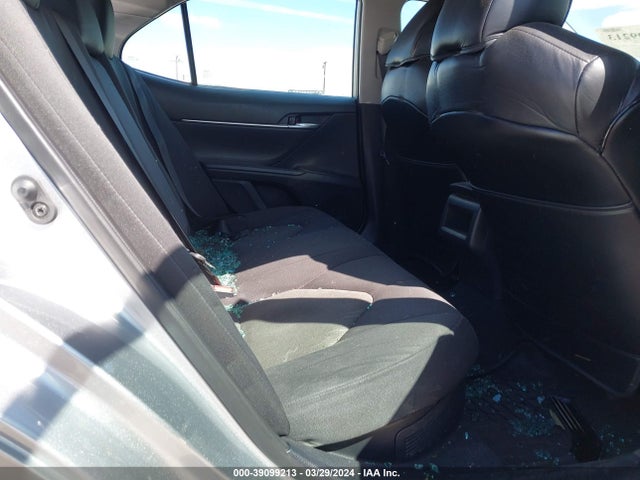 Toyota Camry Le Hybrid 2022 4T1C31AK2NU575836 Image 8