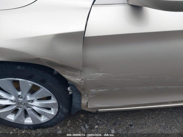 Honda Accord Ex-l 2015 1HGCR2F82FA180324 Image 18
