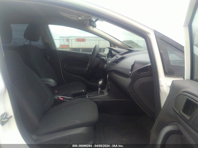 Ford FIESTA SE 2018 3FADP4BJ7JM134695 Image 5