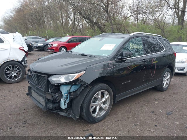 Chevrolet EQUINOX LT 2018 2GNAXKEX5J6136304 Image 2