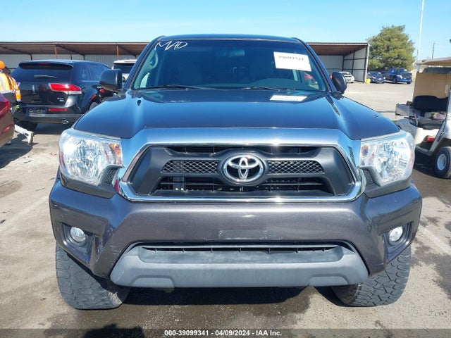 Toyota Tacoma Base V6 2015 5TFLU4EN5FX135228 Image 12