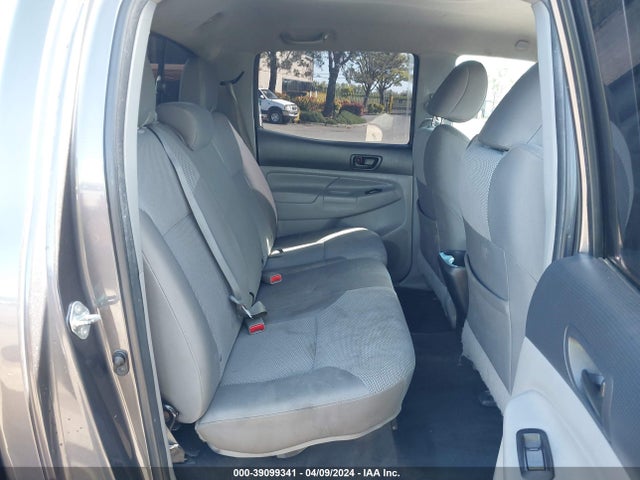 Toyota Tacoma Base V6 2015 5TFLU4EN5FX135228 Image 8