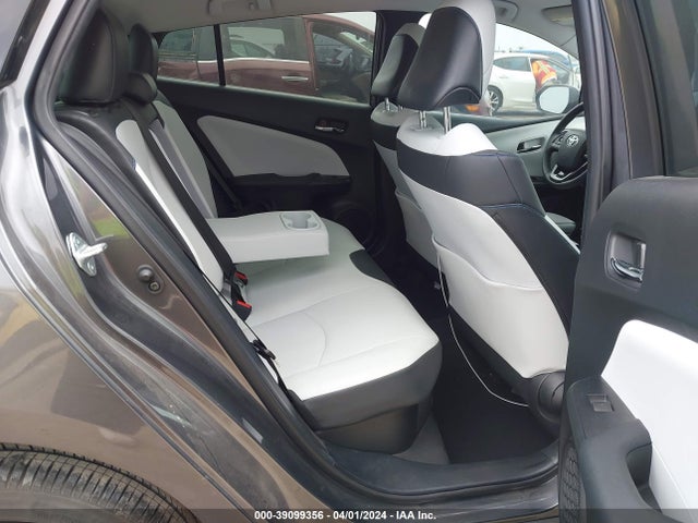 JTDKAMFU1M3138657 Toyota Prius Limited