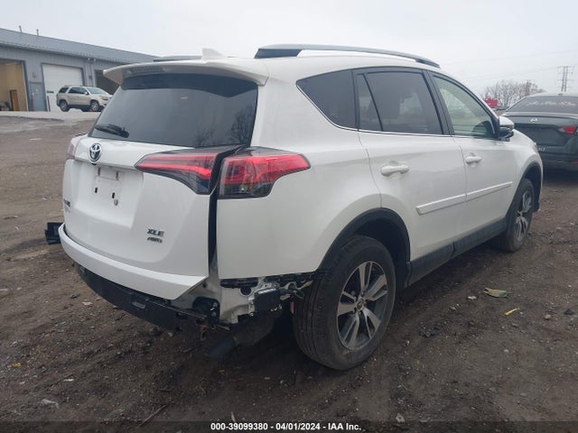 Toyota Rav4 Xle 2018 JTMRFREV9JJ740091 Image 4