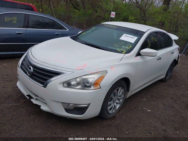 Nissan Altima 2.5 S 2014 1N4AL3AP0EC167334 Image 2