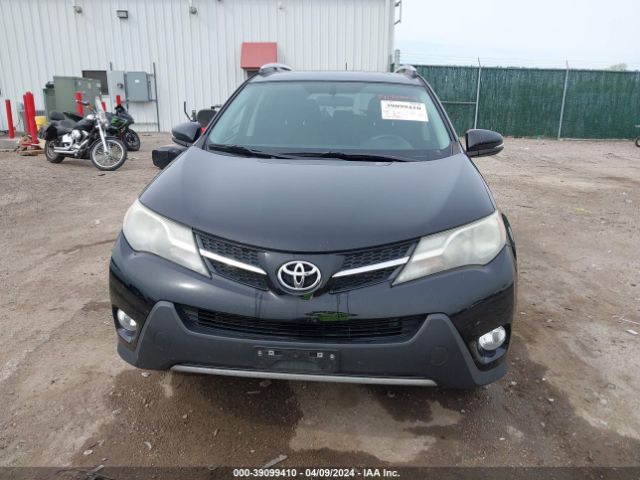 2T3RFREV9FW319710 Toyota Rav4 Xle