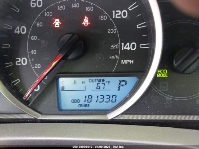2T3RFREV9FW319710 Toyota Rav4 Xle