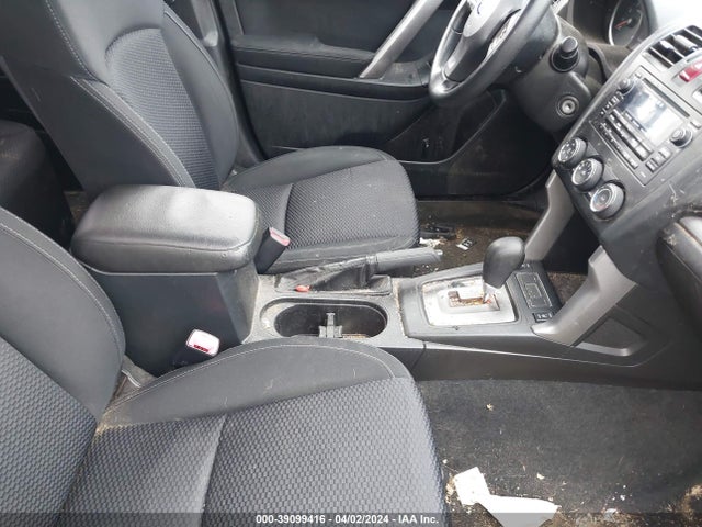 Subaru Forester 2.5i Premium 2014 JF2SJAEC5EH471831 Image 5