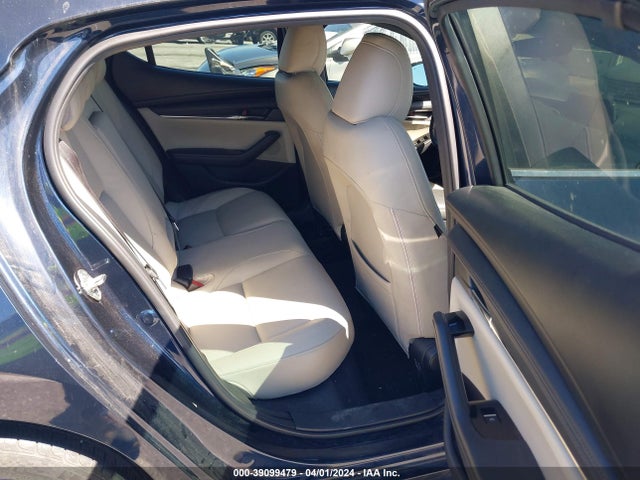 Mazda Mazda3 Preferred Package 2019 JM1BPAMM7K1146786 Image 8