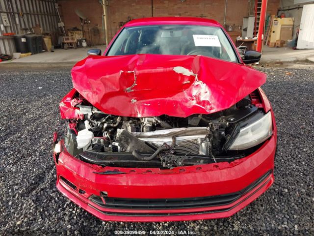 3VWD17AJ5FM259102 Volkswagen Jetta 1.8t Se