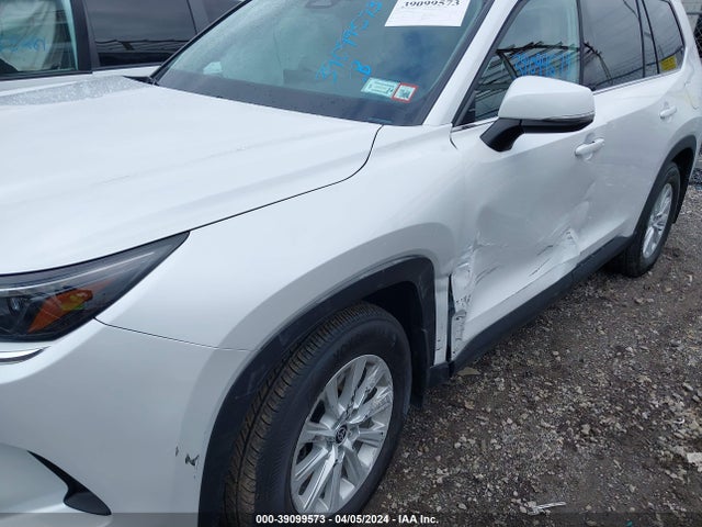Toyota Grand Highlander Xle 2024 5TDAAAB58RS008809 Image 6