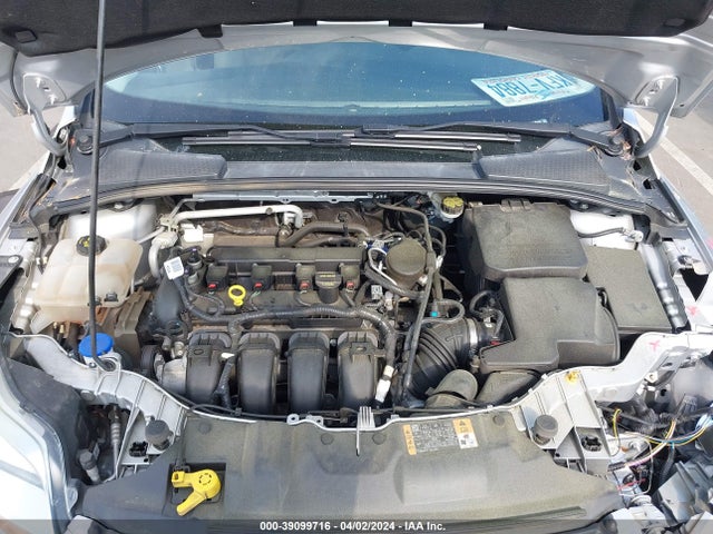 Ford FOCUS SE 2014 1FADP3K21EL280455 Image 10
