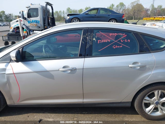 Ford FOCUS SE 2014 1FADP3K21EL280455 Image 14