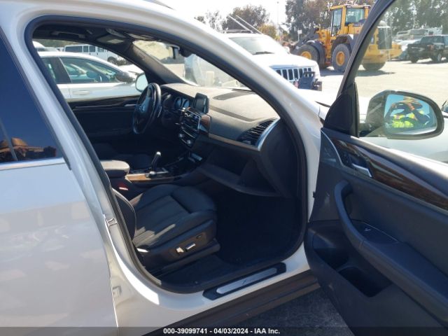 5UXTR7C53KLF32798 BMW X3 Sdrive30i