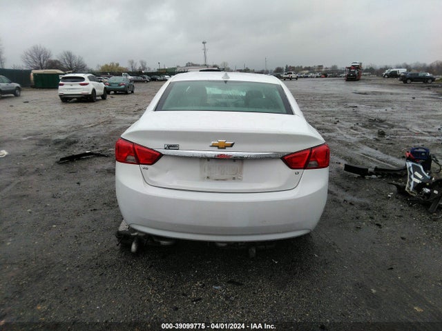 Chevrolet IMPALA 1LT 2018 2G1105S39J9101272 Image 17