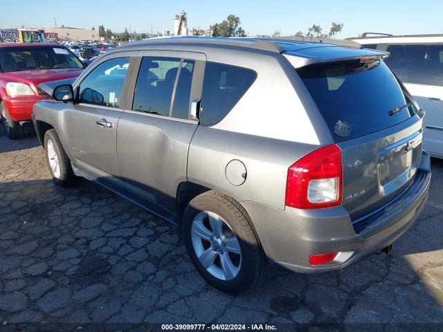 Jeep Compass Sport 2014 1C4NJDBB8ED591798 Image 3