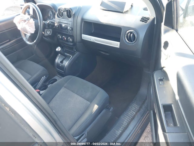 Jeep Compass Sport 2014 1C4NJDBB8ED591798 Image 5
