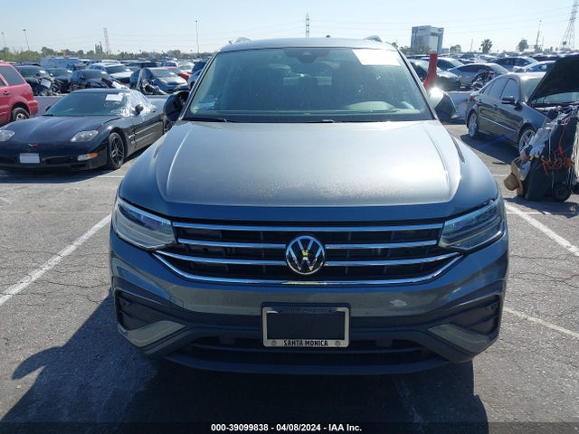 3VVMB7AX2PM028133 Volkswagen Tiguan 2.0t Se