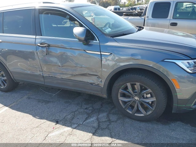 3VVMB7AX2PM028133 Volkswagen Tiguan 2.0t Se