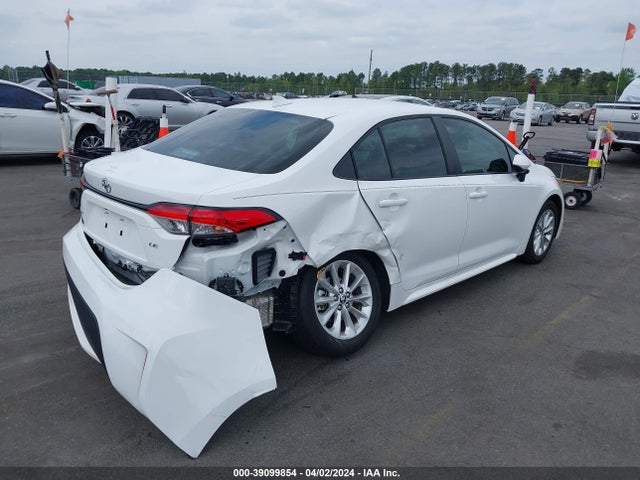 Toyota COROLLA LE 2022 5YFVPMAE2NP386534 Image 4