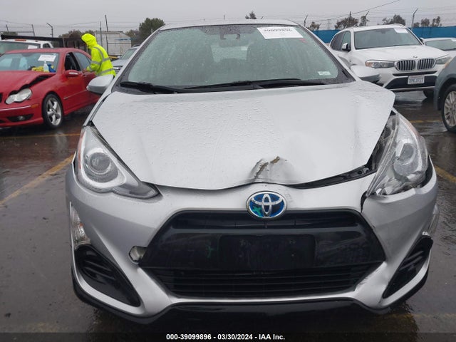 Toyota Prius C Two 2017 JTDKDTB36H1592807 Image 12