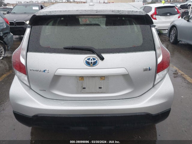Toyota Prius C Two 2017 JTDKDTB36H1592807 Image 16