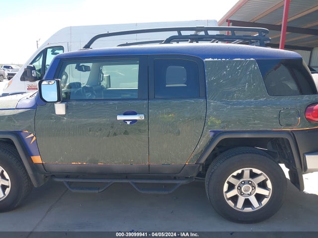 Toyota FJ Cruiser 2014 JTEBU4BF7EK204310 Image 14