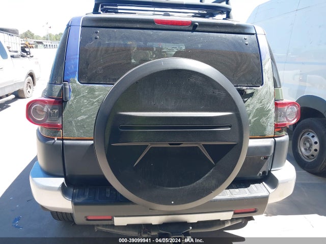 Toyota FJ Cruiser 2014 JTEBU4BF7EK204310 Image 19