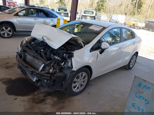 KIA RIO LX 2014 KNADM4A38E6394337 Image 2