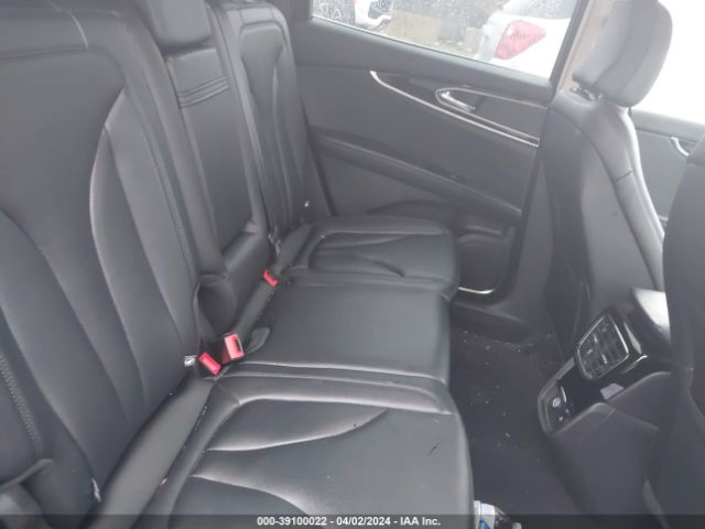 2LMPJ8J93NBL25741 Lincoln Nautilus Standard