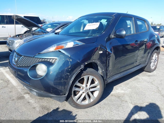 Nissan JUKE S 2014 JN8AF5MR8ET452023 Image 2
