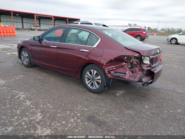 39100087 :رقم المزاد ، 1HGCR2F38FA212486 vin ، 2015 Honda Accord Lx مزاد بيع