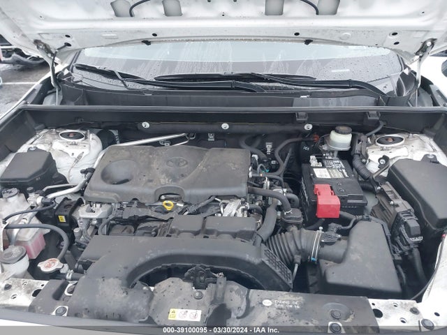 Toyota RAV4 LE 2019 JTMK1RFV7KD005849 Image 10