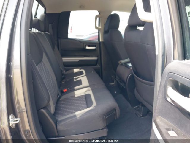 5TFRM5F14JX129831 Toyota Tundra Sr5 4.6l V8
