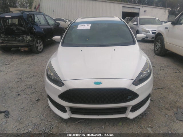Ford FOCUS ST 2015 1FADP3L90FL298054 Image 12
