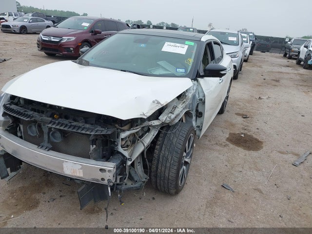 Nissan Maxima 3.5 Platinum 2016 1N4AA6AP3GC437473 Image 2