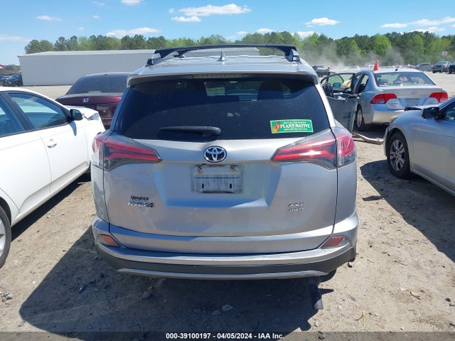 Toyota Rav4 Xle 2017 2T3RFREV6HW646701 Image 15