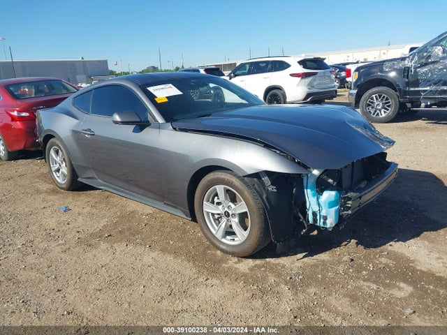 2024 1FA6P8TH6R5111423 main image